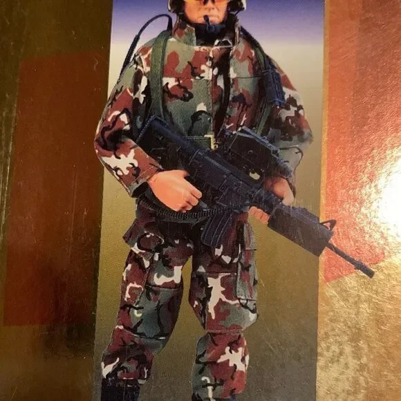 G.I.Joe 35th Anniversary Land Warriors Action Figure 2pack Then/Now Caucasian - Picture 6 of 12